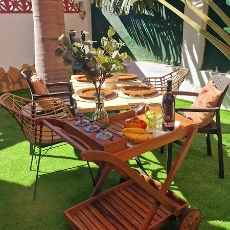 Villa Canaria Laynoe *