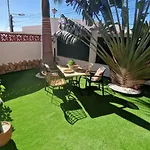 Canaria Laynoe Guaza