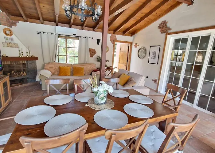 Canaria Laynoe * Guaza