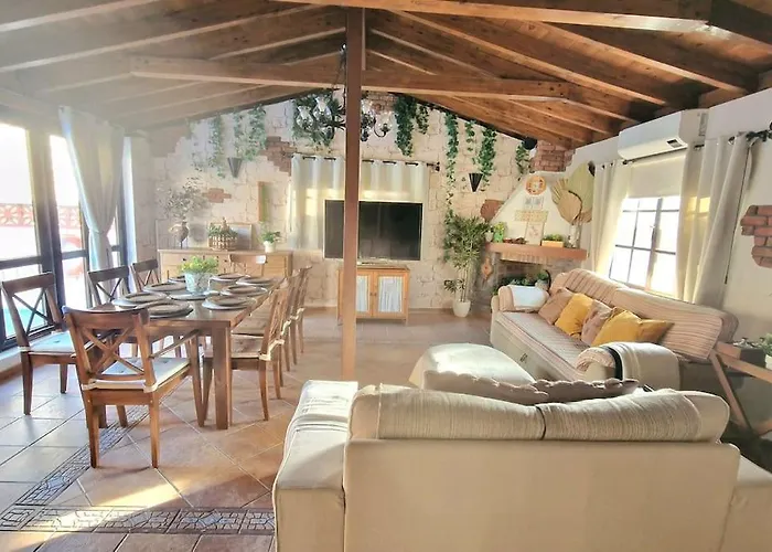 Canaria Laynoe Guaza