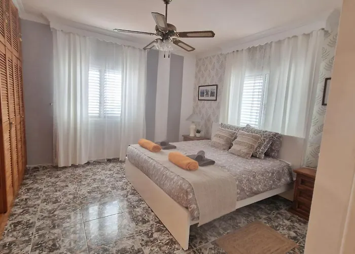 Canaria Laynoe Villa *