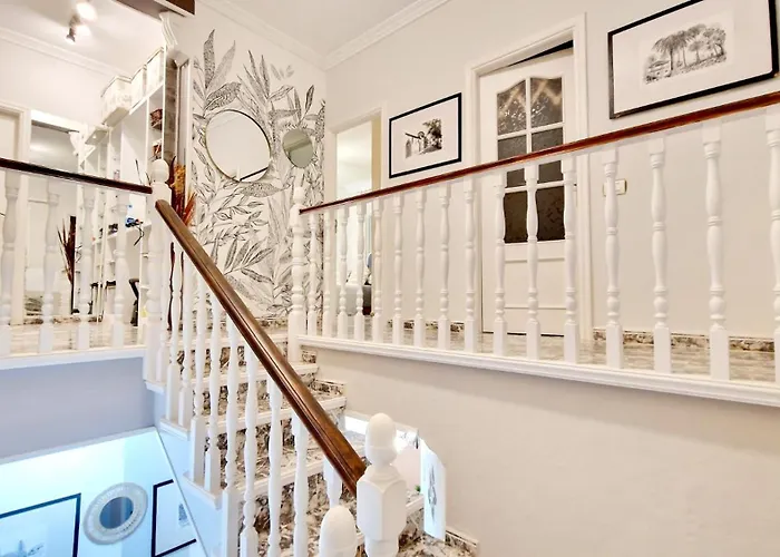 Canaria Laynoe Гуаса