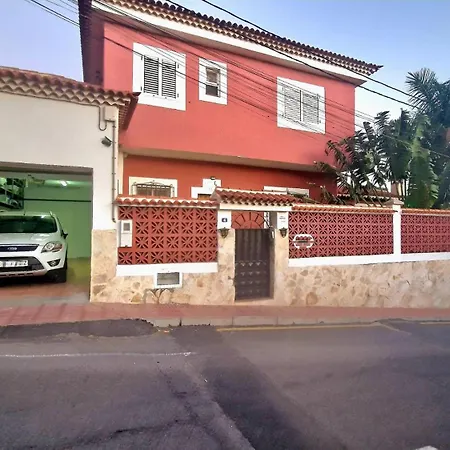 Canaria Laynoe